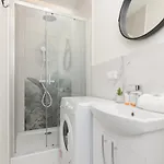 Lejlighed Budget-friendly Metro Wilanowska Mokotow By Renters Warszawa