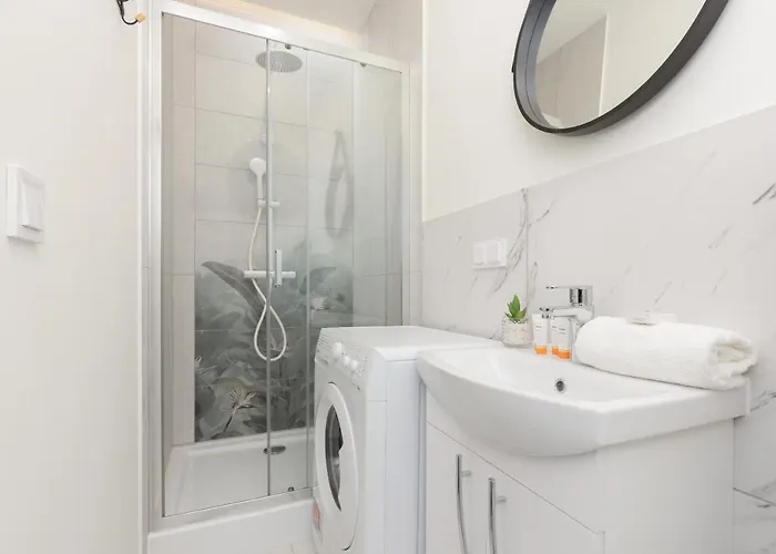 Apartman Budget-friendly Metro Wilanowska Mokotow By Renters Varsó