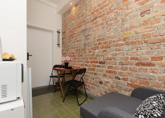 Budget-friendly Metro Wilanowska Mokotow By Renters Apartman