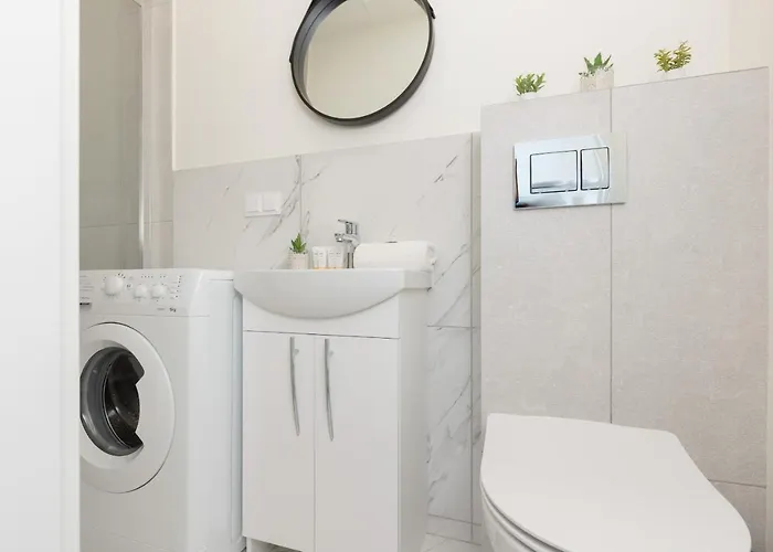 Apartman Budget-friendly Metro Wilanowska Mokotow By Renters *