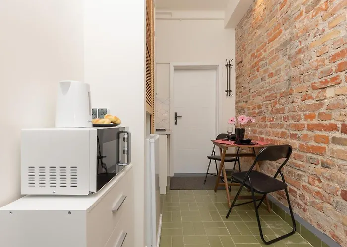 Apartman Budget-friendly Metro Wilanowska Mokotow By Renters *